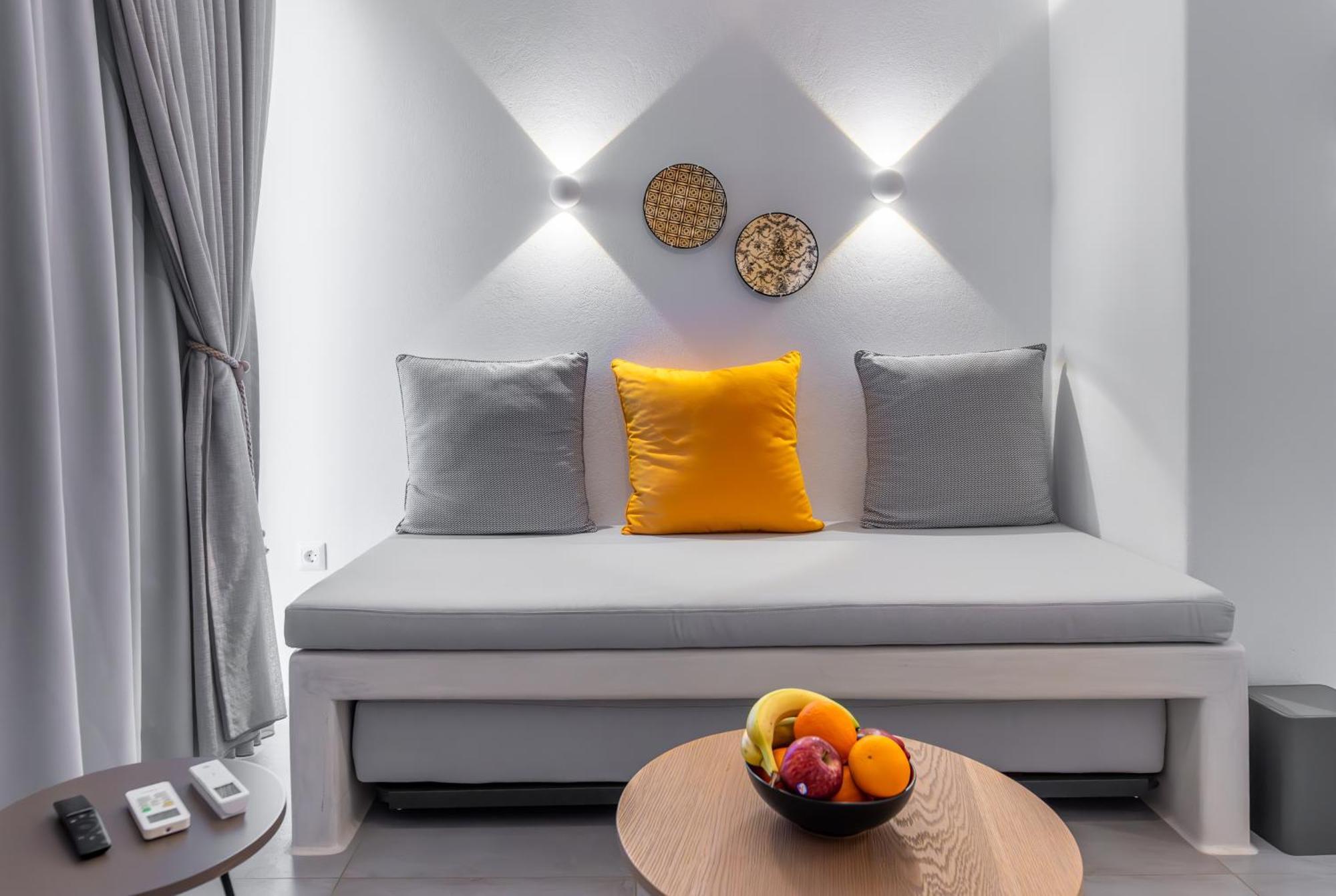 Aelia Suites Adamantas  Buitenkant foto