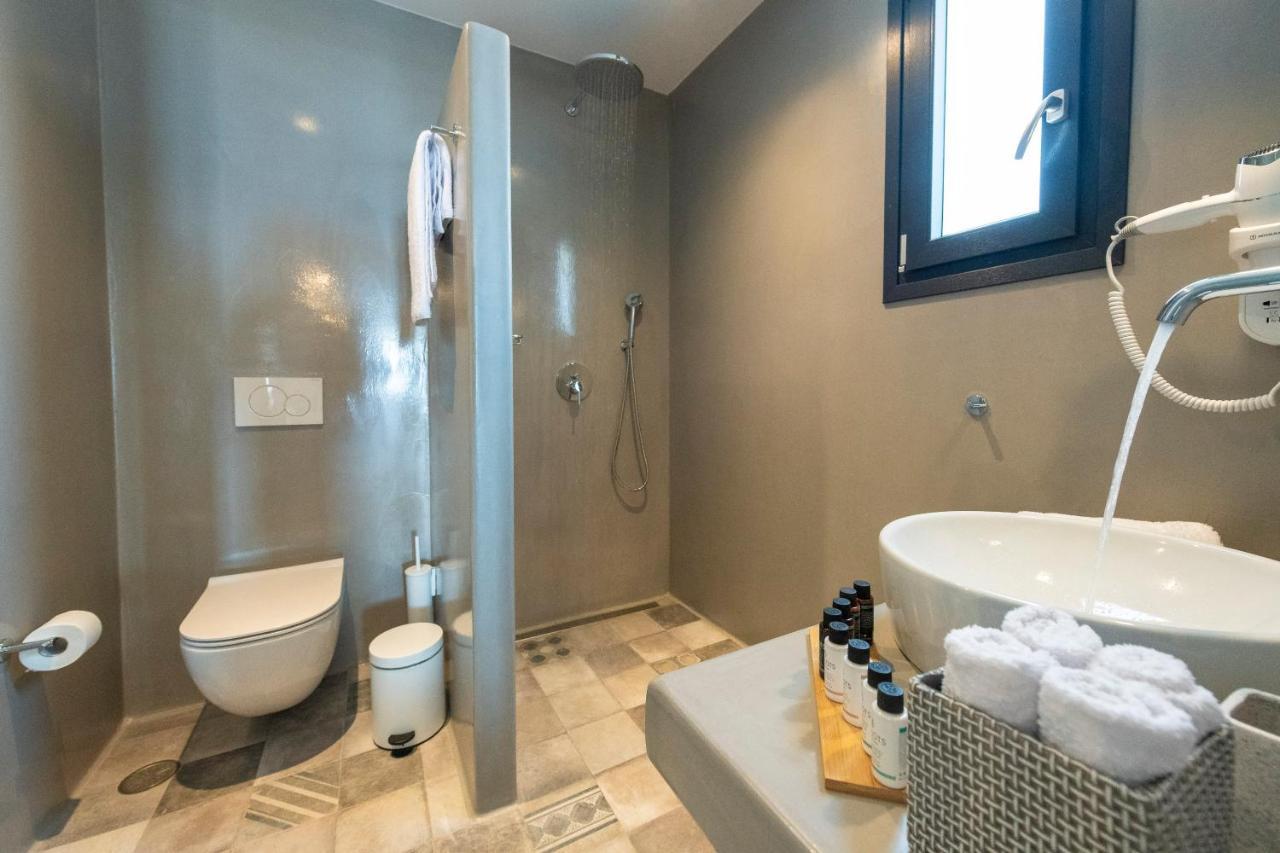 Aelia Suites Adamantas  Buitenkant foto