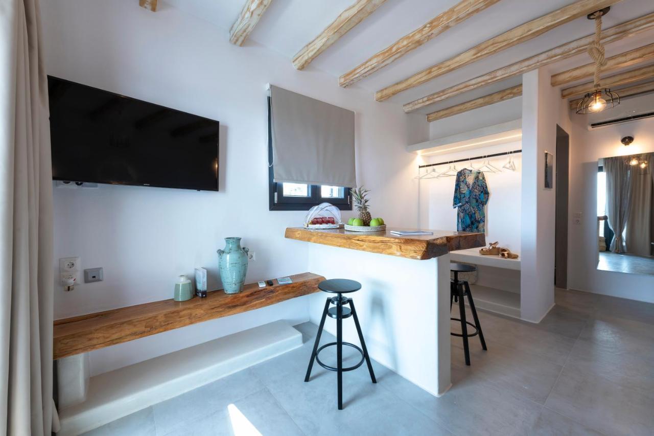 Aelia Suites Adamantas  Buitenkant foto