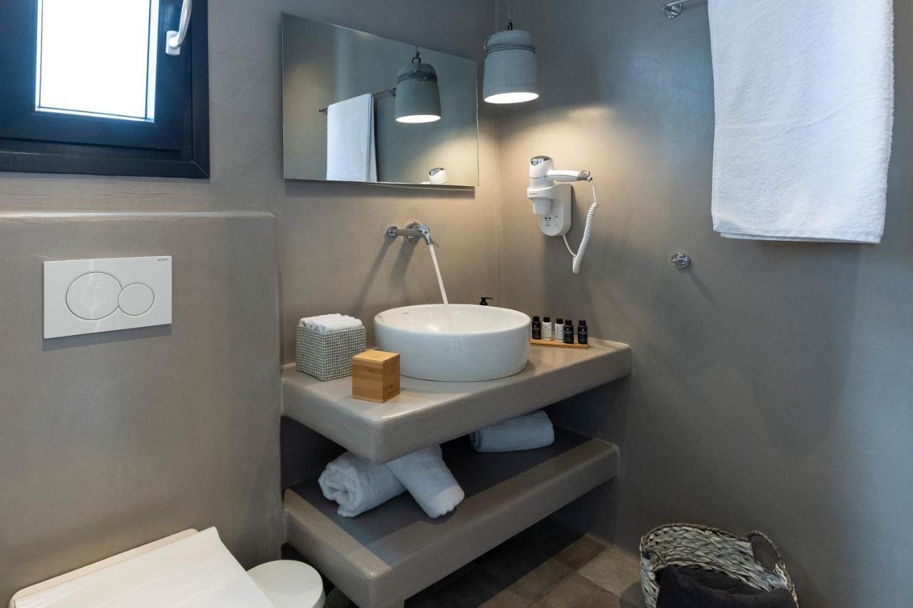 Aelia Suites Adamantas  Buitenkant foto